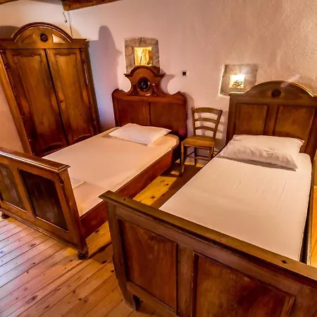 Holiday home Rustic In With Private Pool *